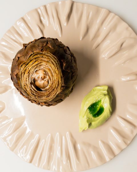 Geröstete Artischocken mit Kräuter-Zitronen-Mayo